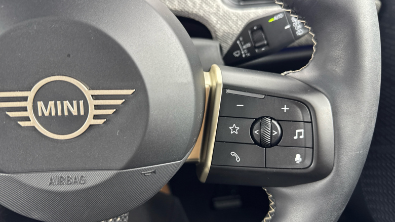 MINI Cooper 2.0 S Exclusive 3dr Auto Petrol Hatchback